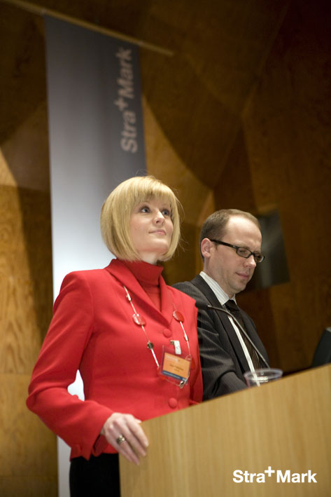 gallery/gal/Puhujat ja esitykset/PANEELI5.jpg